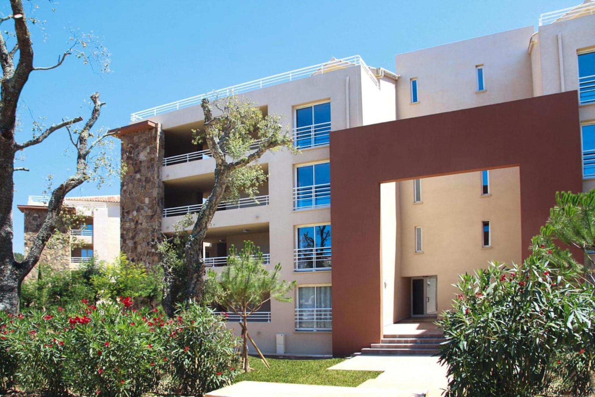 Apartment Salina Bay Vecchio Garden Side